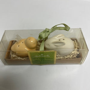 Hallmark Salt and Pepper Shakers Bunny and Chick Easter Set