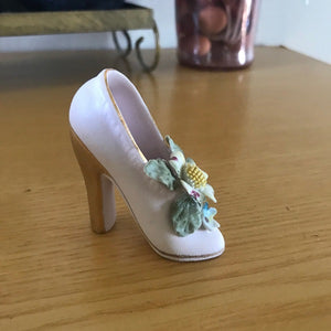 High heel collectible miniature shoe