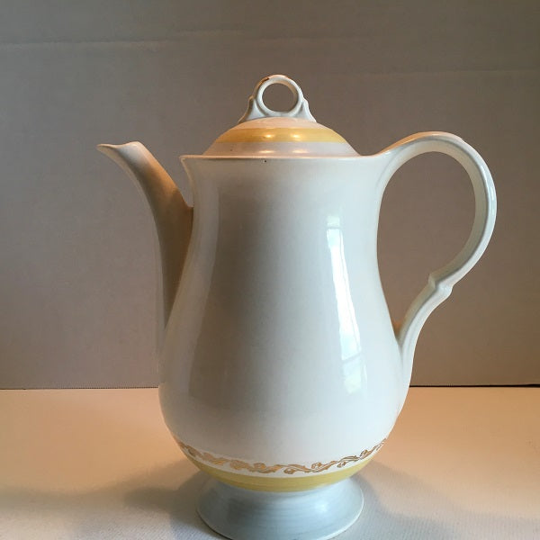 Ligomes Candle Light Warranted 22K Gold Teapot Tiara Yellow