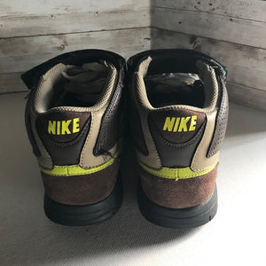 Nike Basketball | Skateboard Athletic Shoes | Size 6Y | Brown with Yellow Swoosh