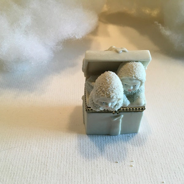 Department 56 Snowbabies “Surprise” Bisque Hinged Trinket Box