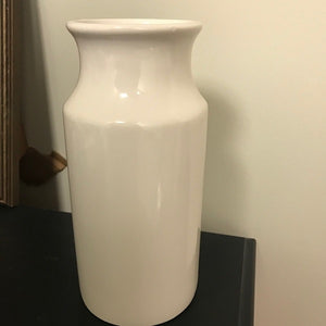 Studio Decor White Vase With Bird Design 8.5 Inch Vase