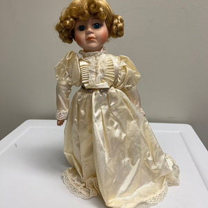 The Collector's Choice Dan Dee Porcelain Doll 12 inch