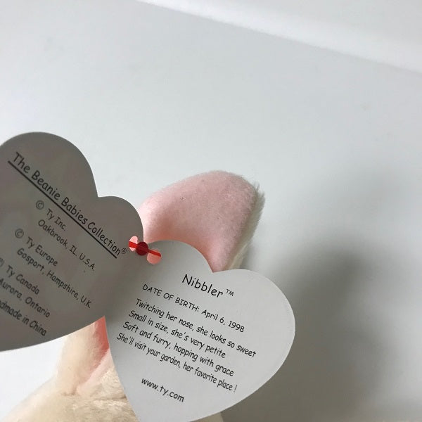 Ty Beanie Baby Nibbler the Rabbit 1998