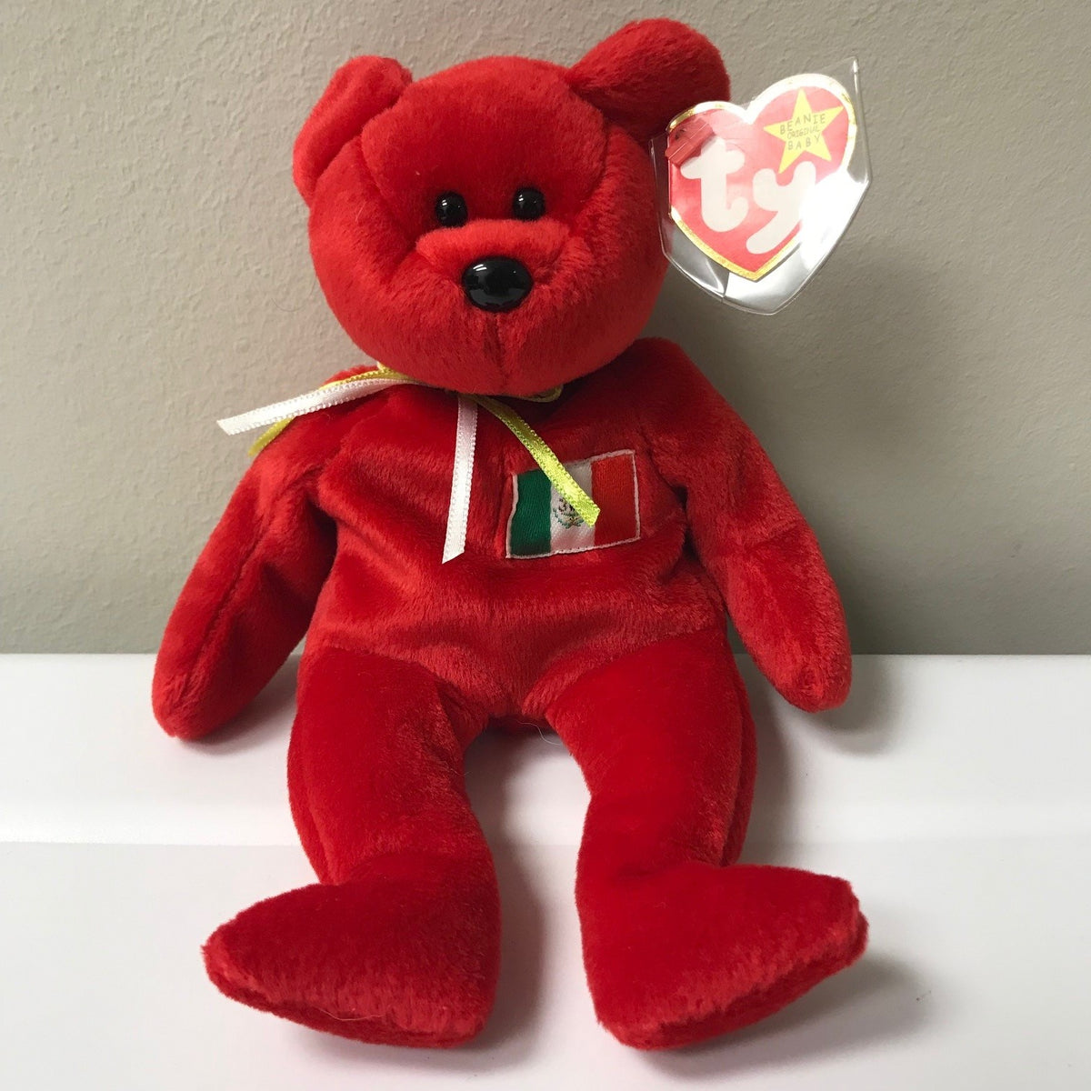 Ty Beanie Baby Osito Mexican Bear 1999 Red Plush with Flag