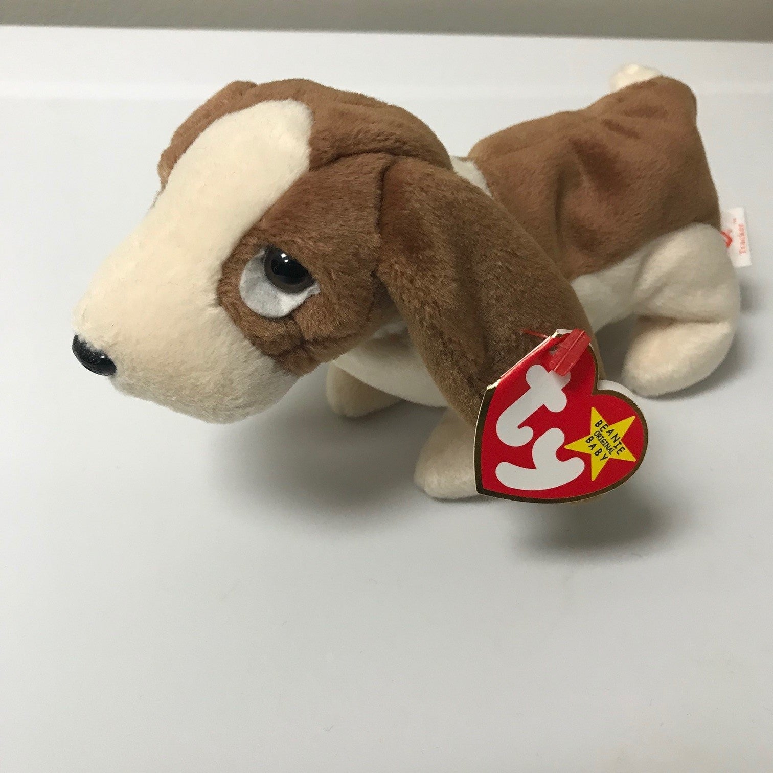 Ty Beanie Baby Tracker Basset Hound 1997 Plush Dog 9 Inch