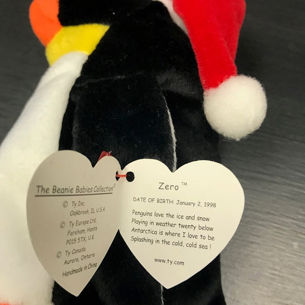 Ty Beanie Baby Zero the Penguin with Santa Hat 1998