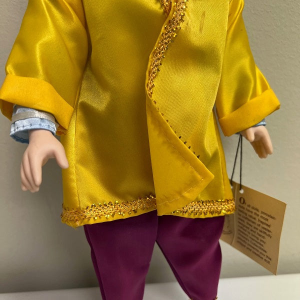 Victoria Collectibles Porcelain Mouse Clown Doll Figurine