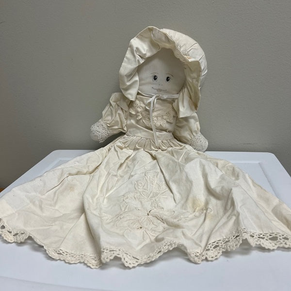 Vintage Handmade Prairie Doll Brush Arbor Doll by Char 1991