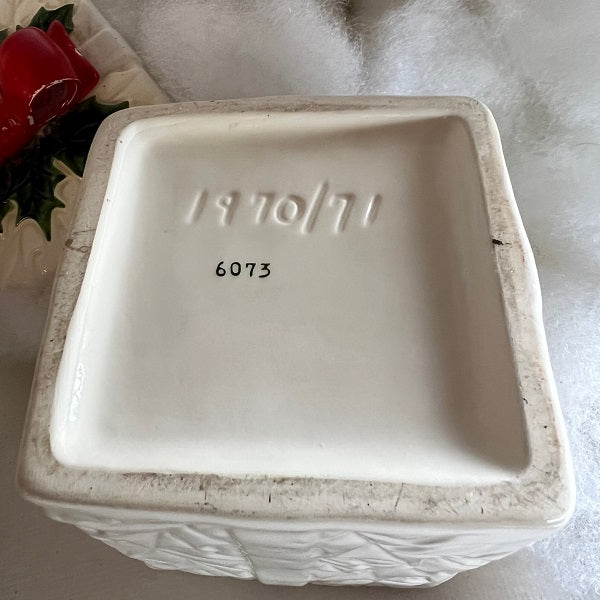 Vintage Lefton Holly Berry Christmas Present Gift Box Candy Dish 1970