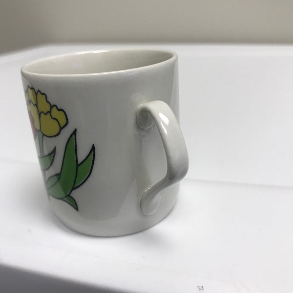 Weidmann Pozelian Mini Ceramic Tea Cup 2" Red Yellow Flowers