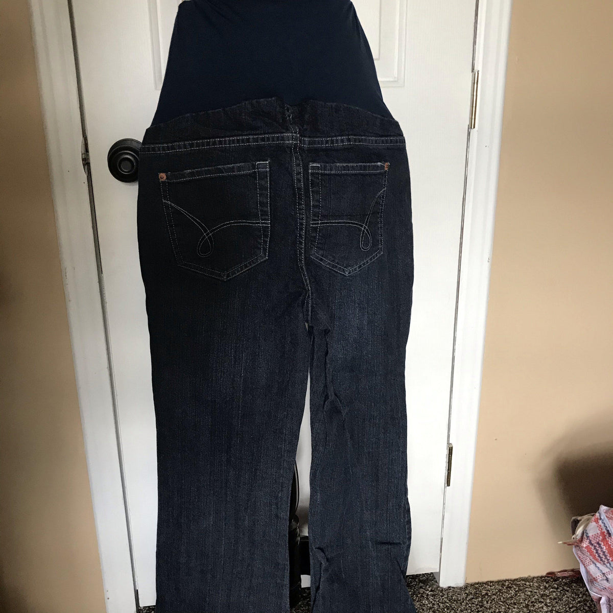 A Pea In The Pod Maternity Jeans, Full Panel Size PS-Chickenmash Farm