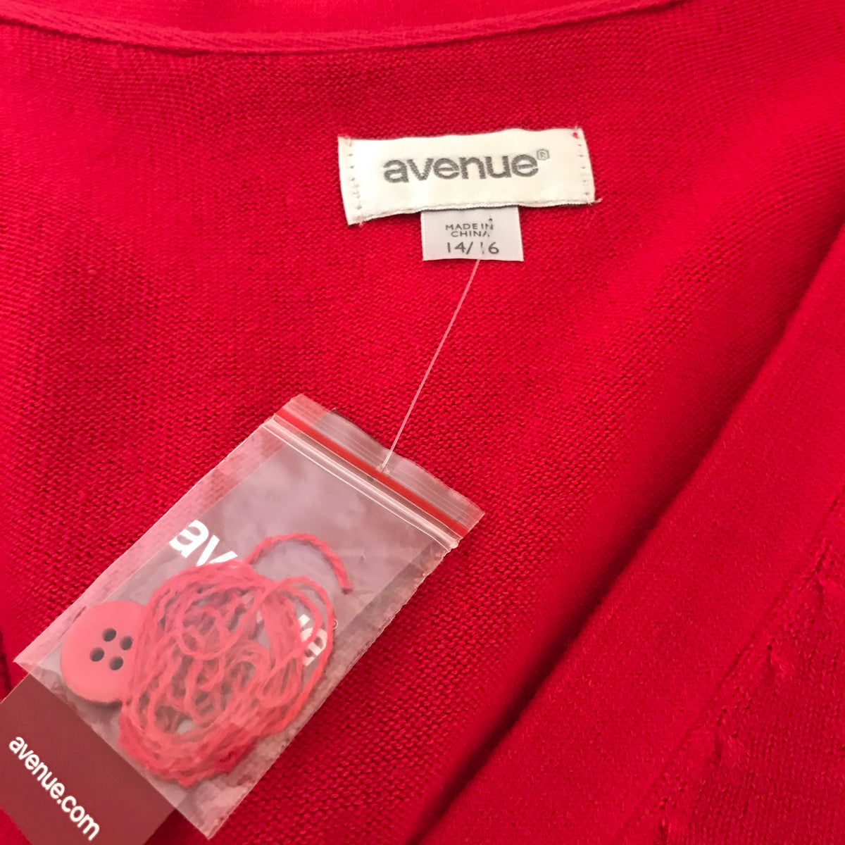 Avenue Women's Red Sweater, Button Up, 3/4 Length Sleeves Size 14/16-Chickenmash Farm