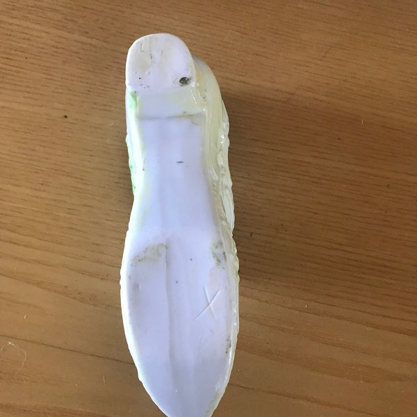 porcelain shoe x 